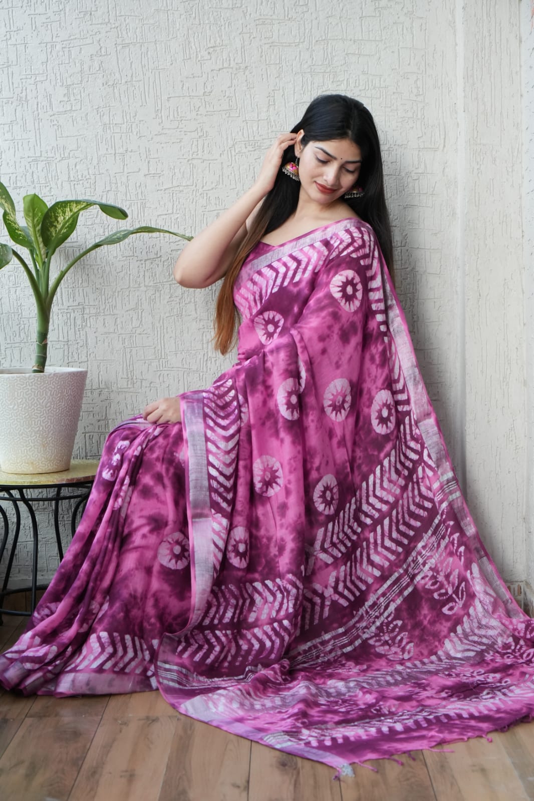 HAND BLOCK BLACK & WHITE PRINTED COTTON LINEN SAREE WITH BLOUSE(LCS145)