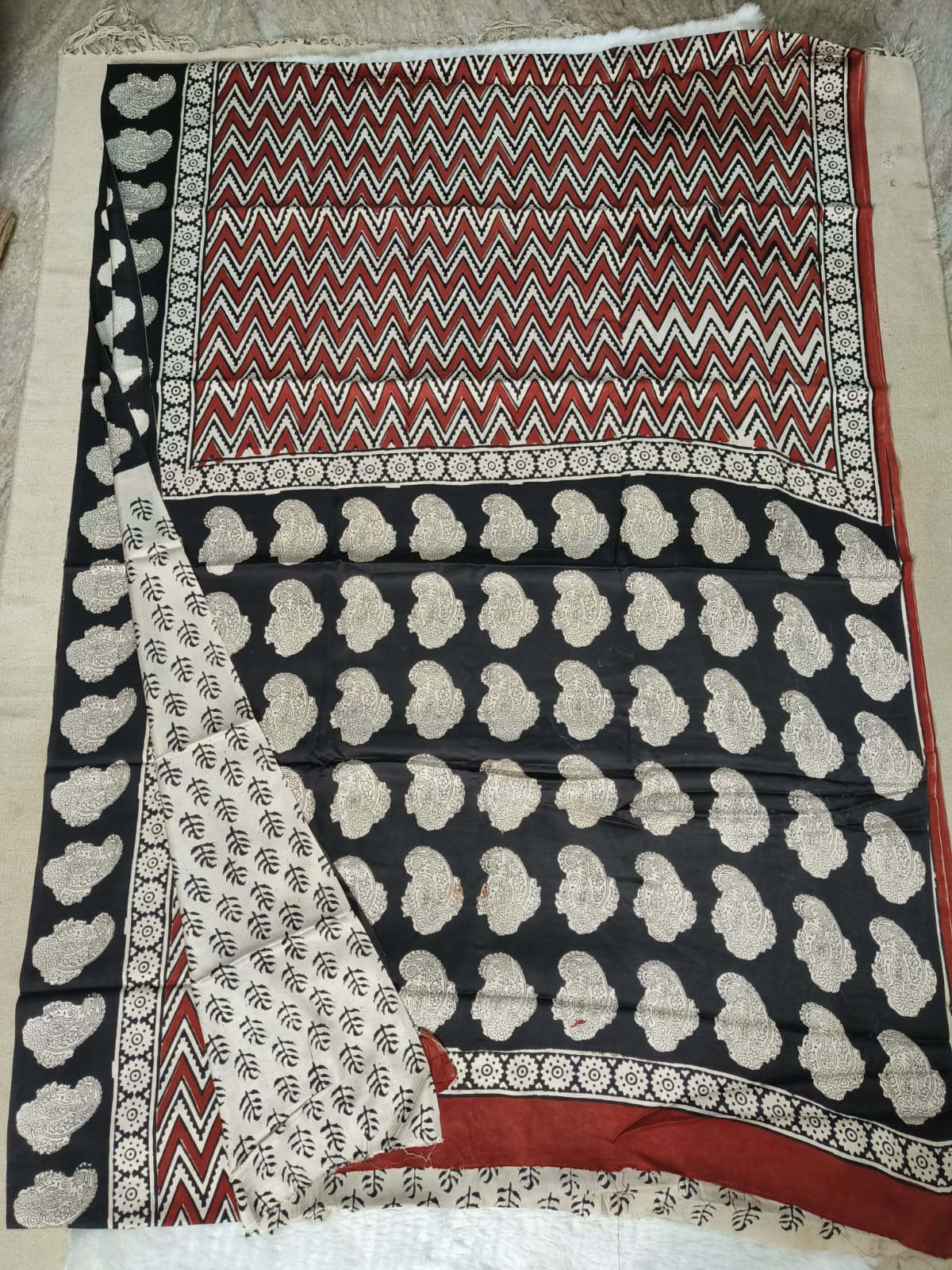 Ajrakh Hand Block Bagru Vanspati Printend Modal Silk Saree with Blouse (CID88)