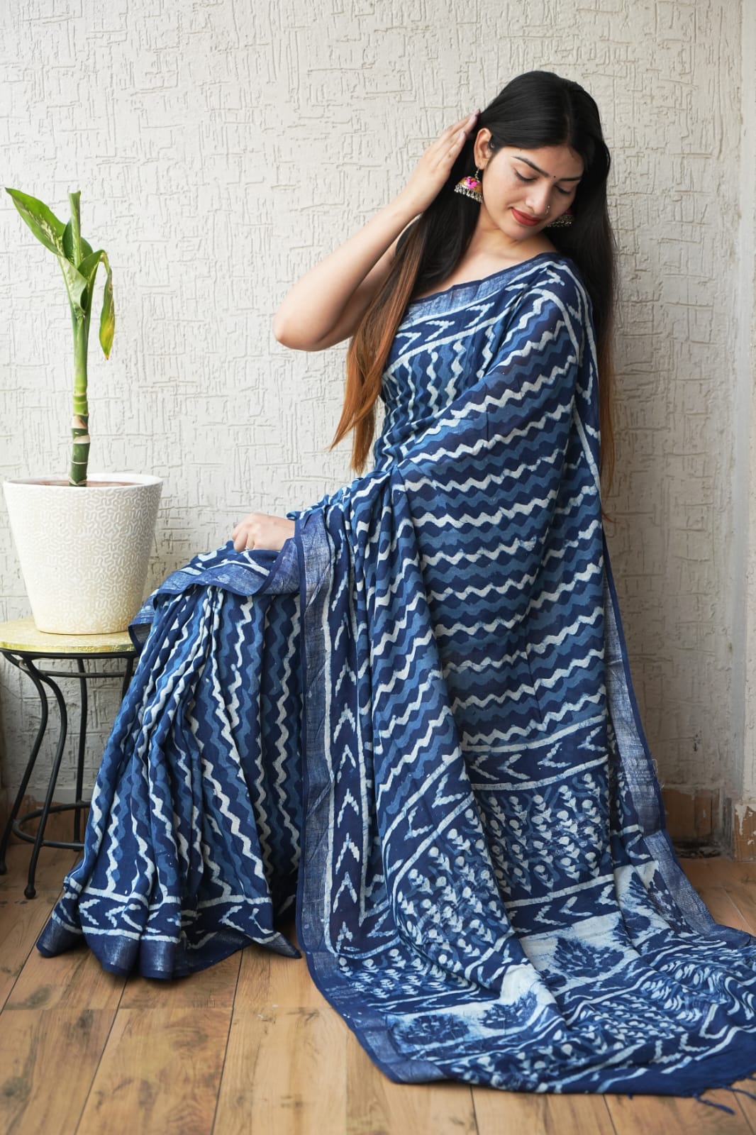 HAND BLOCK BLACK & WHITE PRINTED COTTON LINEN SAREE WITH BLOUSE(LCS166)