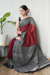 HAND BLOCK BLACK & WHITE PRINTED COTTON LINEN SAREE WITH BLOUSE(LCS142)